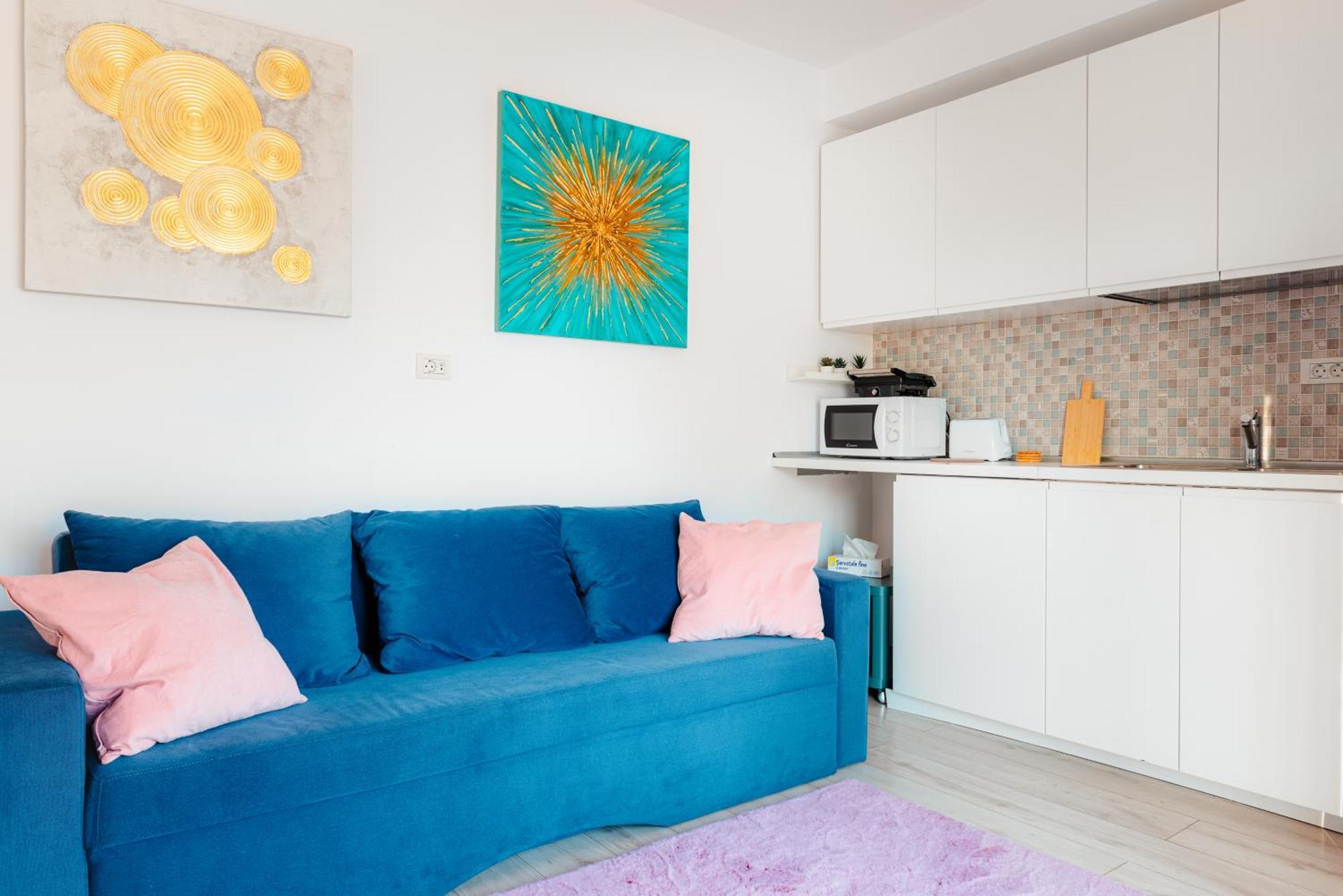 Downtown Apartment Boutique - Blue & Pink บูคาเรสต์ ภายนอก รูปภาพ